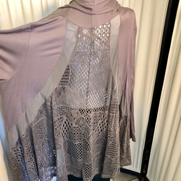 Bundle of two La Vanya Lace Cardigans in ivory & tan Sz 3XL - Picture 11 of 13